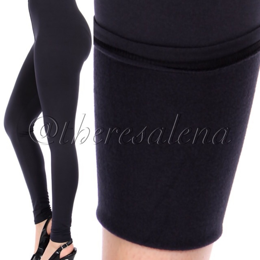 ❤️ New! Navy Softbrush fleece lined leggings